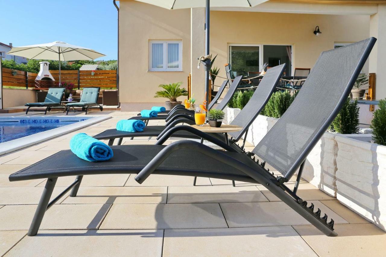 Punta Garden Pool House Villa Posedarje Exterior photo